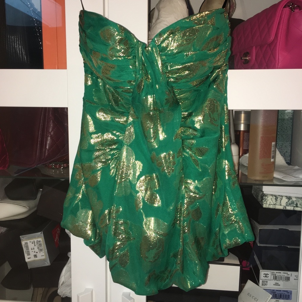 MOVING SALE - Strapless Fancy Top